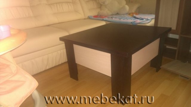 Стол журнальный 8S