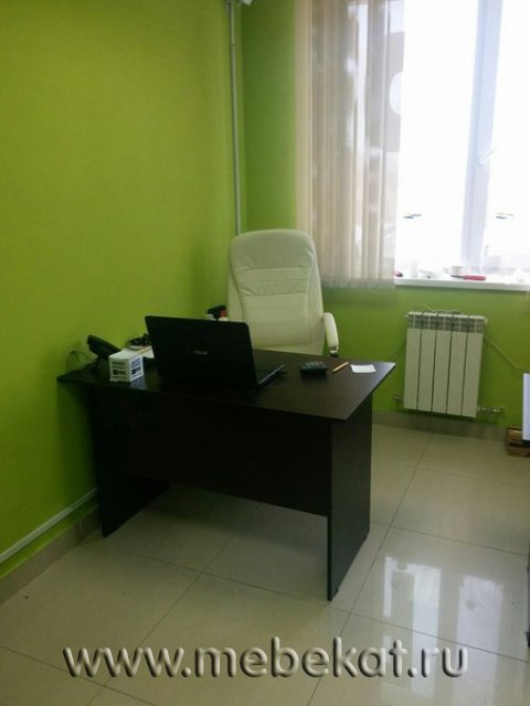 Кресло офисное CF-0002 и стол письменный ПС-03