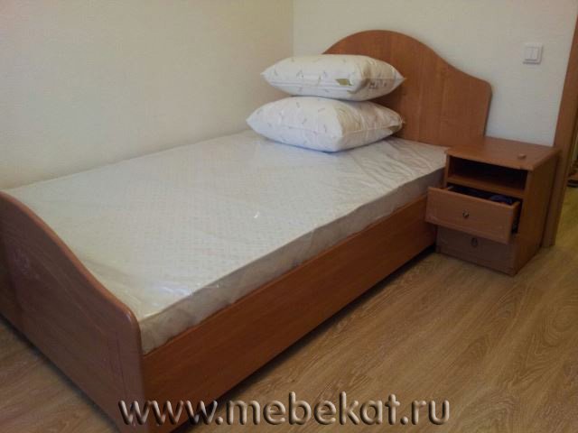 Кровать и тумба Ивушка-5