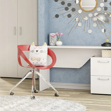 Недорогие  Стол с ящиками Ральф с доставкой по Екатеринбургу предлагает интернет-магазин Мебелька! Здесь вы можете выбрать и купить детскую мебель по доступной цене.