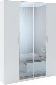Недорогие Шкаф четырехдверный с зеркалом М22 Тиффани с доставкой по Екатеринбургу предлагает интернет-магазин Мебелька! Здесь вы можете выбрать и купить спальные гарнитуры по доступной цене.